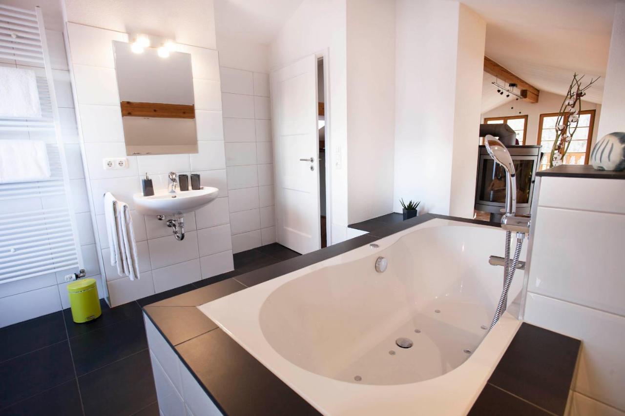 Auszeit Maisonette Garmisch-Partenkirchen Extérieur photo
